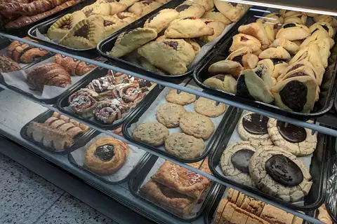 Hollingworth Bakery photo 1